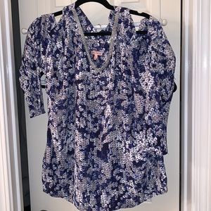Juicy Couture Cold Shoulder Top with Bling  XL